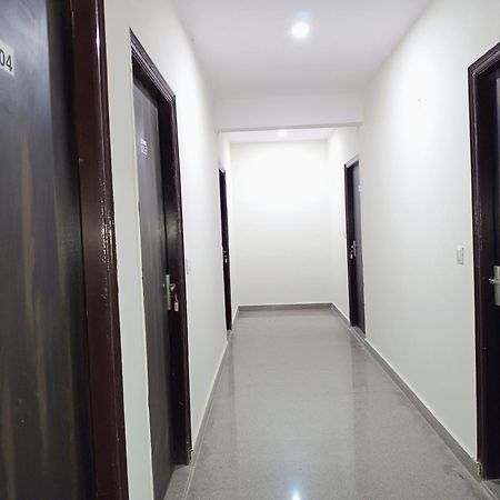 Hotel Krishna Tower Delhi (National Capital Territory of India) Exterior foto