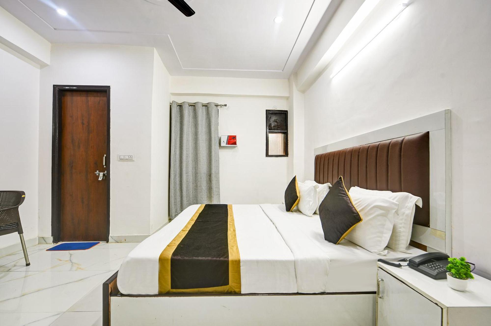 Hotel Krishna Tower Delhi (National Capital Territory of India) Exterior foto
