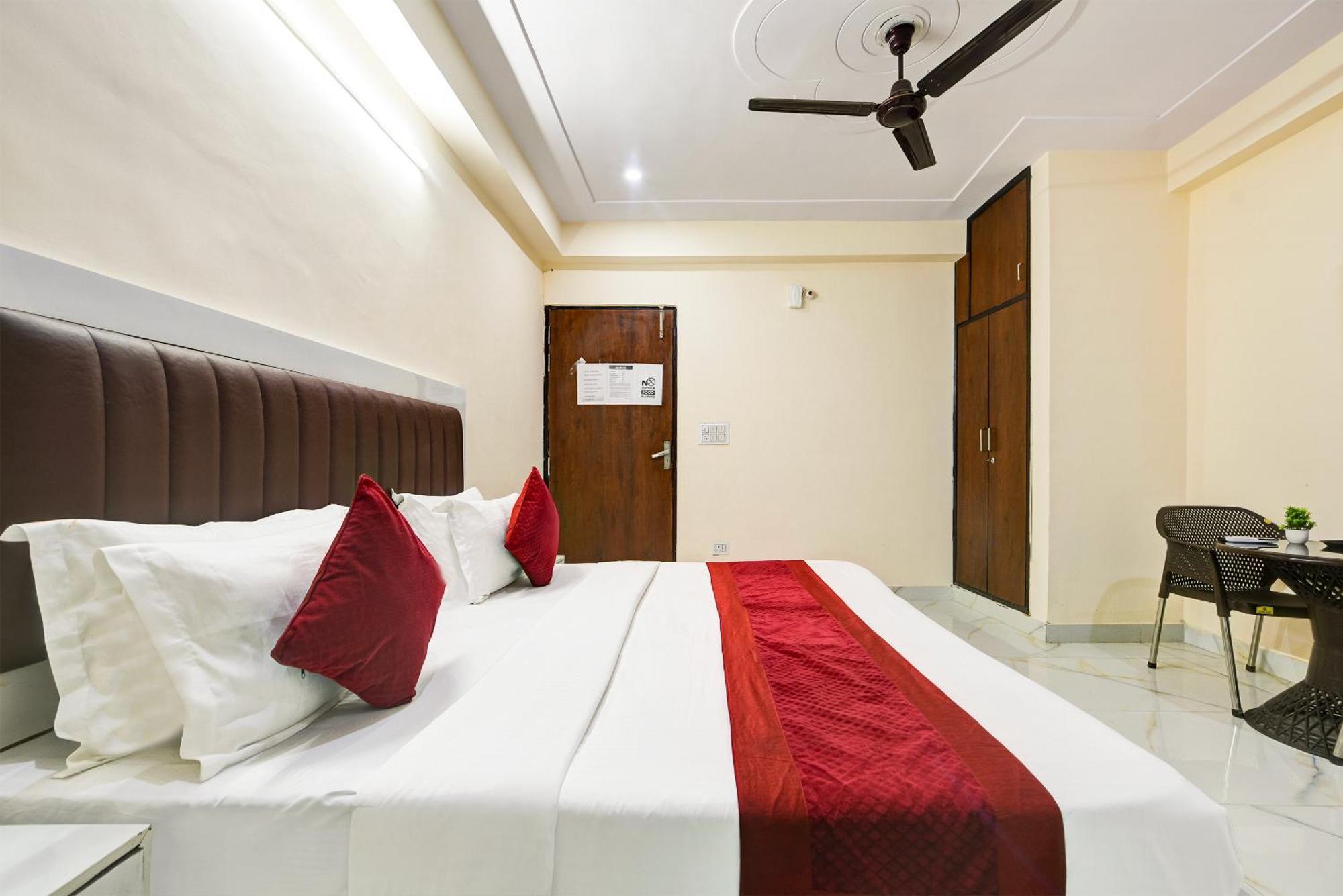 Hotel Krishna Tower Delhi (National Capital Territory of India) Exterior foto