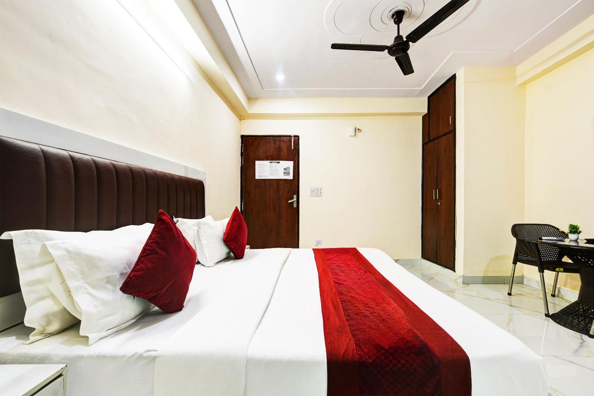 Hotel Krishna Tower Delhi (National Capital Territory of India) Exterior foto